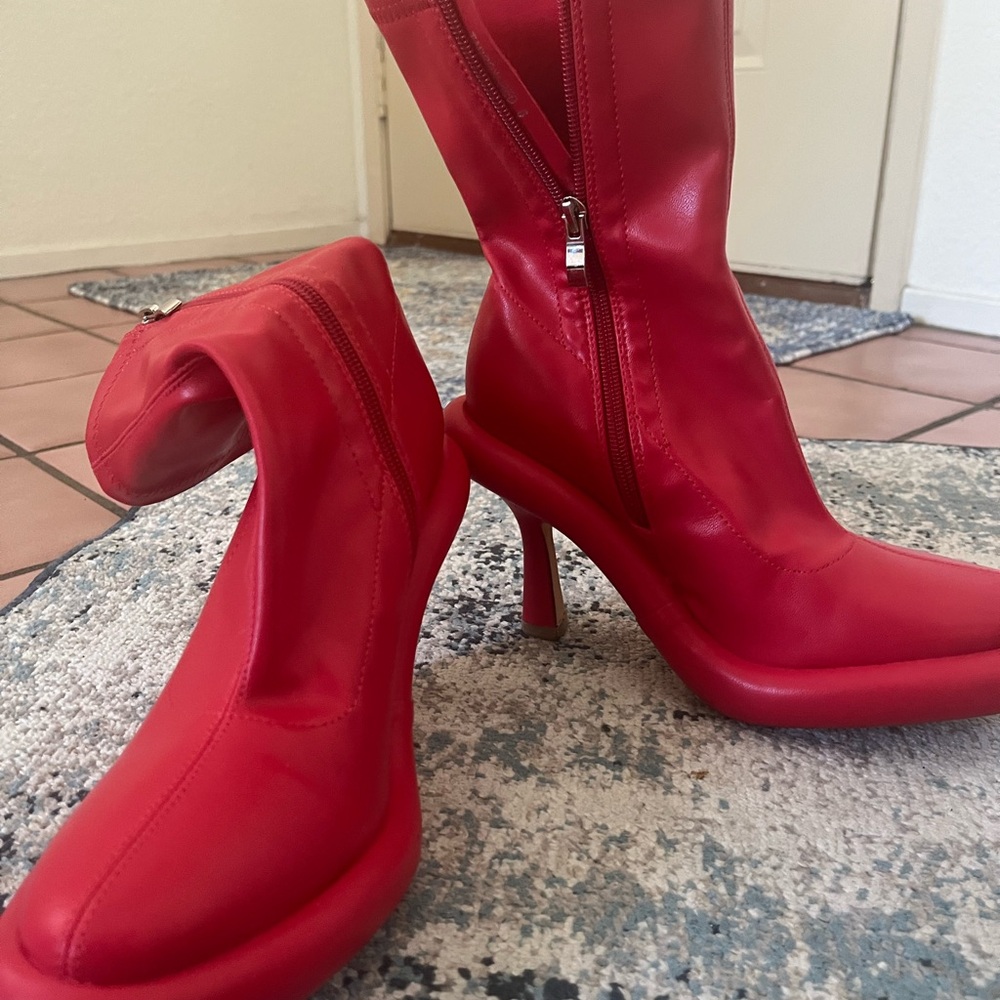 Red Women's Boots Azalea Wang